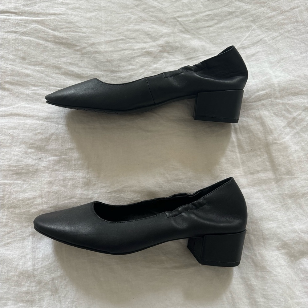 Eileen Fisher Black Ballet Pumps